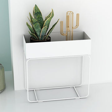 Scandinavian Freestanding Metal Lipped Plant Stand